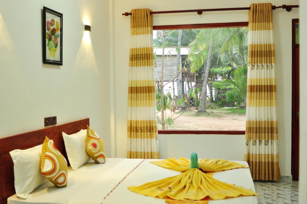 Sea View Villa Bentota, Induruwa Exterior foto